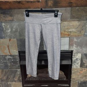 0322 Lululemon High Times Pant 21” size 6
